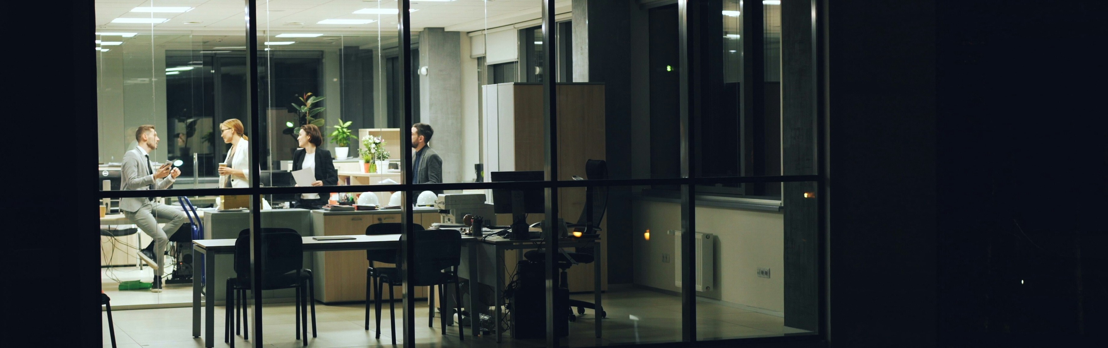 vitaly-gariev-v6JKMaqAwZE-unsplash